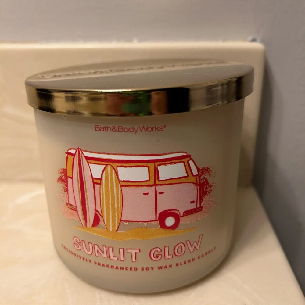 Sunlit Glow 3 Wick Candle by Bath and Body Works